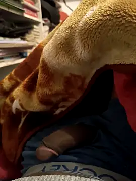 Hottlund6 online show from January 17, 2026, 7:28 pm