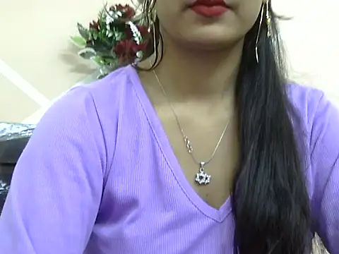 sexy-iram online show from March 16, 2026, 3:47 am