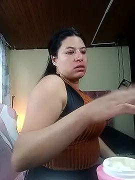 keileen luna online show from May 6, 2026, 7:51 pm
