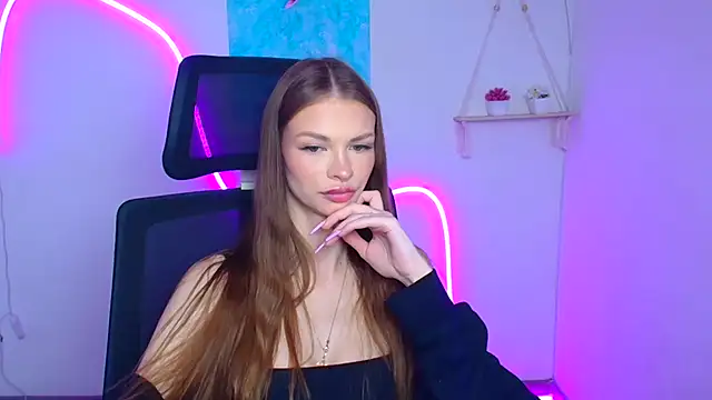 Lina Loveuu online show from March 4, 2026, 12:13 pm