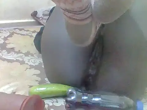 siphestripz online show from April 21, 2026, 2:36 am
