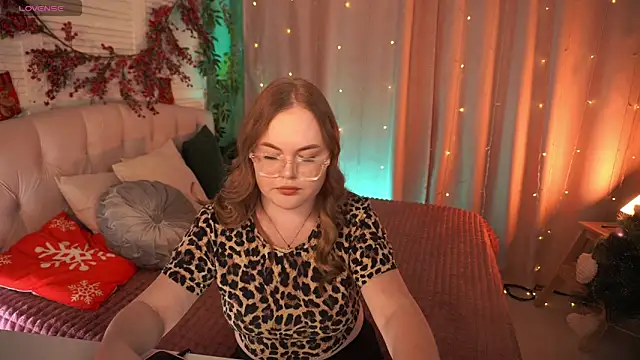 FeliciaLorne online show from January 19, 2026, 1:26 pm