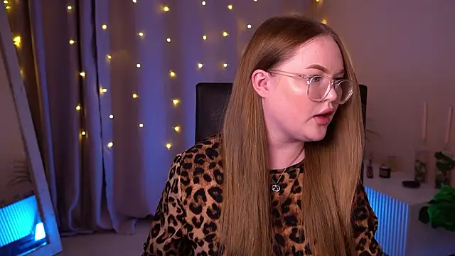 FeliciaLorne online show from February 1, 2026, 12:47 pm