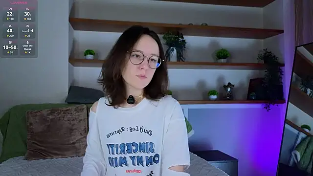 PorshaFluellen online show from February 4, 2026, 1:11 am