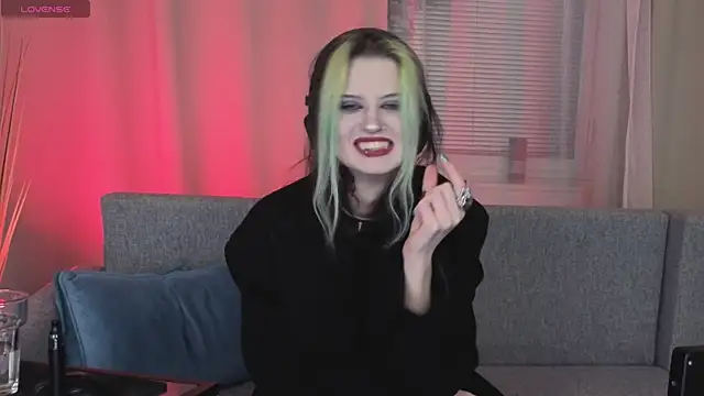 ToxicKittyy online show from March 21, 2026, 9:19 pm