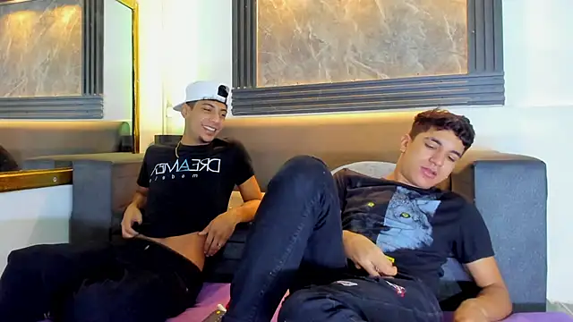 ALEX KEITH26 online show from February 1, 2026, 12:36 pm