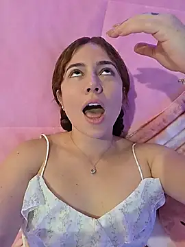 dani ferreer1 online show from June 18, 2026, 11:48 am