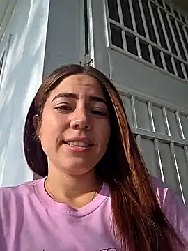 dani ferreer1 online show from June 21, 2026, 8:58 pm