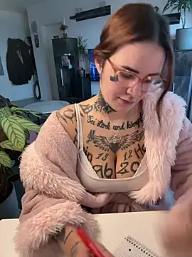 Snapshot of NyxTattoo chatting on February 12, 2026, 2:39 pm NyxTattoo online show from February 12, 2026, 2:39 pm