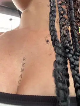 Diosa Pink online show from February 3, 2026, 6:35 pm