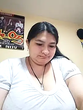 LauraHorny69 online show from June 24, 2026, 7:22 pm