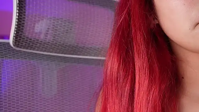 Snapshot of Dakota_velvet_ chatting on June 3, 2026, 2:33 pm Dakota velvet online show from June 3, 2026, 2:33 pm
