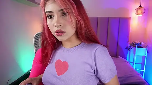 Snapshot of Dakota_velvet_ chatting on June 17, 2026, 12:26 pm Dakota velvet online show from June 17, 2026, 12:26 pm