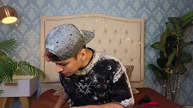 Blakee Blossom online show from February 2, 2026, 9:36 pm