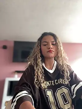 AngelPinkk  online show from March 8, 2026, 8:12 pm