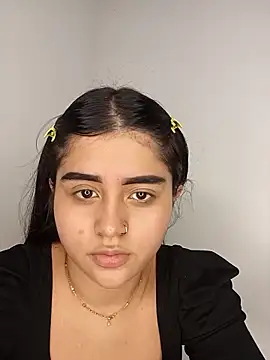 Nara Bloom online show from February 4, 2026, 9:10 pm