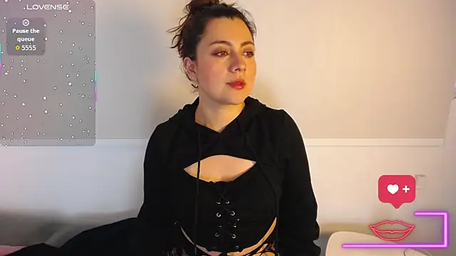 Selina Sykes online show from March 19, 2026, 11:54 am