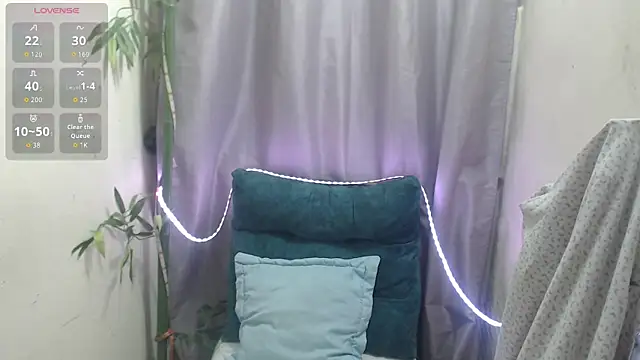 mia girl07 online show from June 16, 2026, 9:26 pm