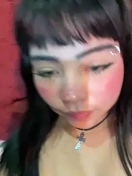 pinkybombon online show from June 25, 2026, 5:12 am