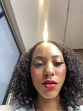Snapshot of LizStorm_ chatting on June 6, 2026, 11:59 am LizStorm online show from June 6, 2026, 11:59 am