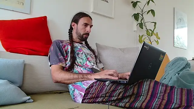 aircum99 online show from May 8, 2026, 12:53 pm