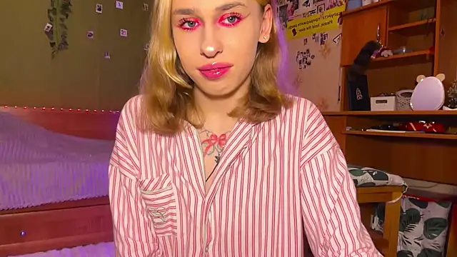 Snapshot of miss_barbie111 chatting on March 12, 2026, 10:58 pm miss barbie111 online show from March 12, 2026, 10:58 pm