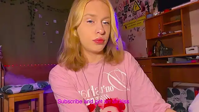 miss barbie111 online show from February 3, 2026, 6:11 am