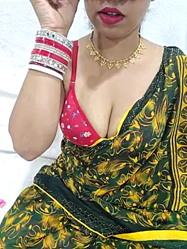 Snapshot of VikasViralStudios chatting on June 27, 2026, 4:13 pm VikasViralStudios online show from June 27, 2026, 4:13 pm