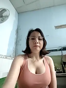 Famrita online show from February 8, 2026, 12:41 am