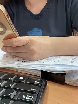 Donna9696 online show from March 13, 2026, 2:16 am