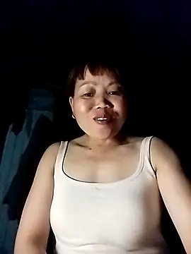 Sam-cute online show from May 4, 2026, 1:36 pm