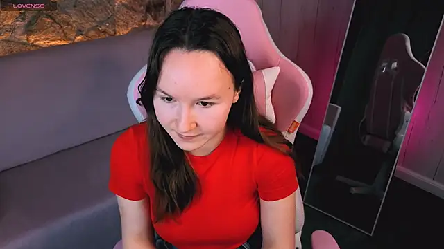 Snapshot of SindieStorm chatting on February 20, 2026, 6:26 am SindieStorm online show from February 20, 2026, 6:26 am