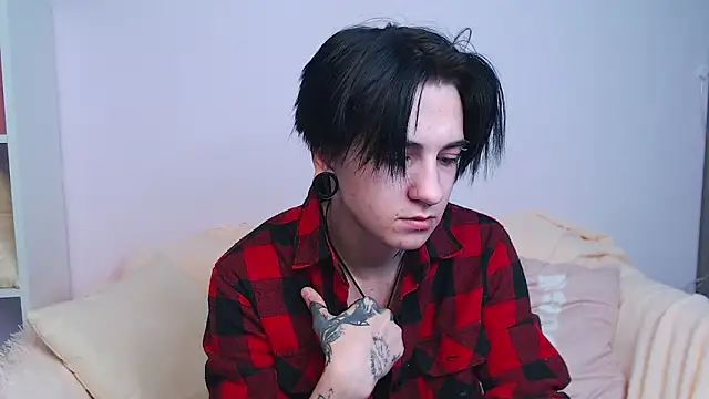 RayTaylorr online show from February 7, 2026, 11:40 am