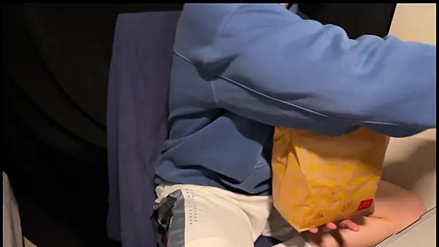 Snapshot of hao105 chatting on March 20, 2026, 3:46 pm hao105 online show from March 20, 2026, 3:46 pm