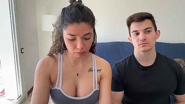 ladymelon online show from March 27, 2026, 11:33 am