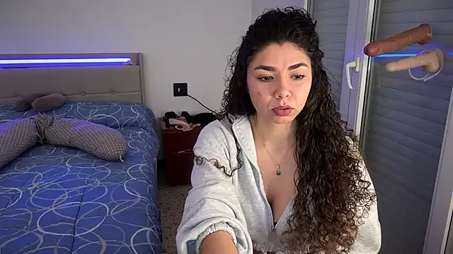 ladymelon online show from February 5, 2026, 8:21 am