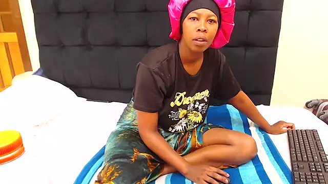 Sexy Baddie online show from February 14, 2026, 6:46 am