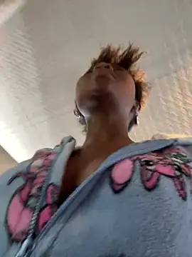 NaughtyShawdy online show from June 16, 2026, 6:13 am