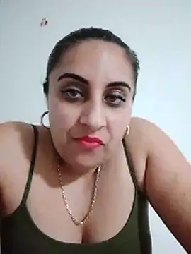 AntoAntonianna online show from February 10, 2026, 5:23 pm