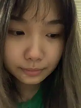 Snapshot of cu003 chatting on May 15, 2026, 2:37 pm cu003 online show from May 15, 2026, 2:37 pm