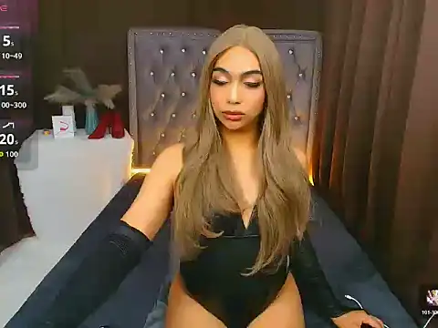 Clea Moore online show from February 26, 2026, 5:18 am