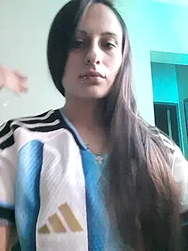 Snapshot of Mela69bmth chatting on July 5, 2026, 4:19 am Mela69bmth online show from July 5, 2026, 4:19 am