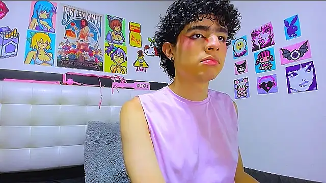 Snapshot of LuanRush_ chatting on March 12, 2026, 2:06 am LuanRush online show from March 12, 2026, 2:06 am