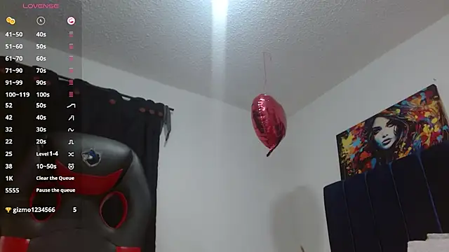 Bombom brown1 online show from March 12, 2026, 8:24 pm