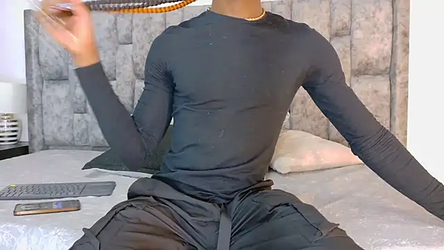 samirths boy  online show from April 28, 2026, 7:29 pm