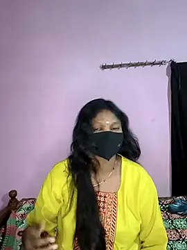 Snapshot of hotcopuleandsweet chatting on March 29, 2026, 7:43 am hotcopuleandsweet online show from March 29, 2026, 7:43 am