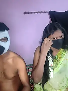 Snapshot of hotcopuleandsweet chatting on April 14, 2026, 4:23 pm hotcopuleandsweet online show from April 14, 2026, 4:23 pm