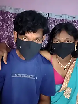 Snapshot of hotcopuleandsweet chatting on February 27, 2026, 4:40 pm hotcopuleandsweet online show from February 27, 2026, 4:40 pm