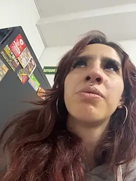 elodie rouge online show from June 10, 2026, 11:33 am