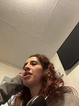 Snapshot of elodie_rouge chatting on July 15, 2026, 11:50 am elodie rouge online show from July 15, 2026, 11:50 am